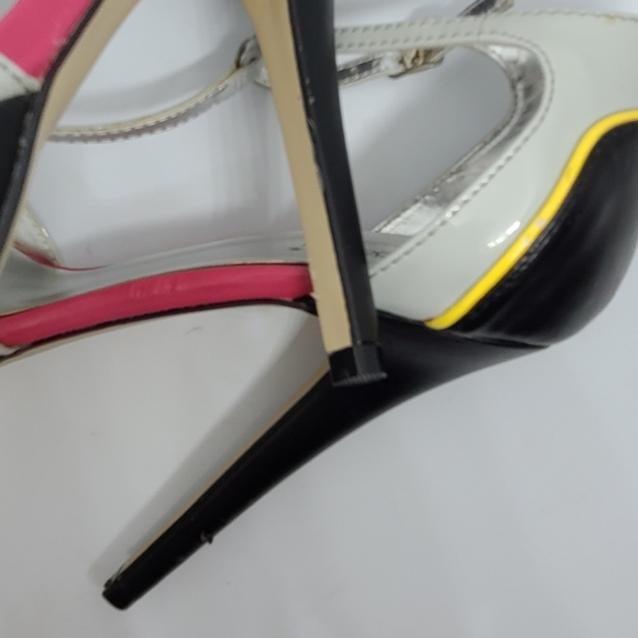 ShoeDazzle platform pumps - Picture 2 of 16